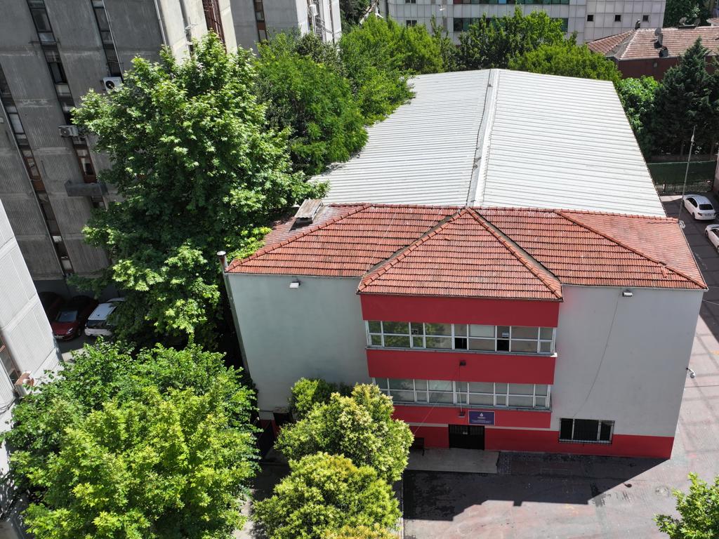 Şehit Serkan Özbakır Ortaokulu Spor Salonu